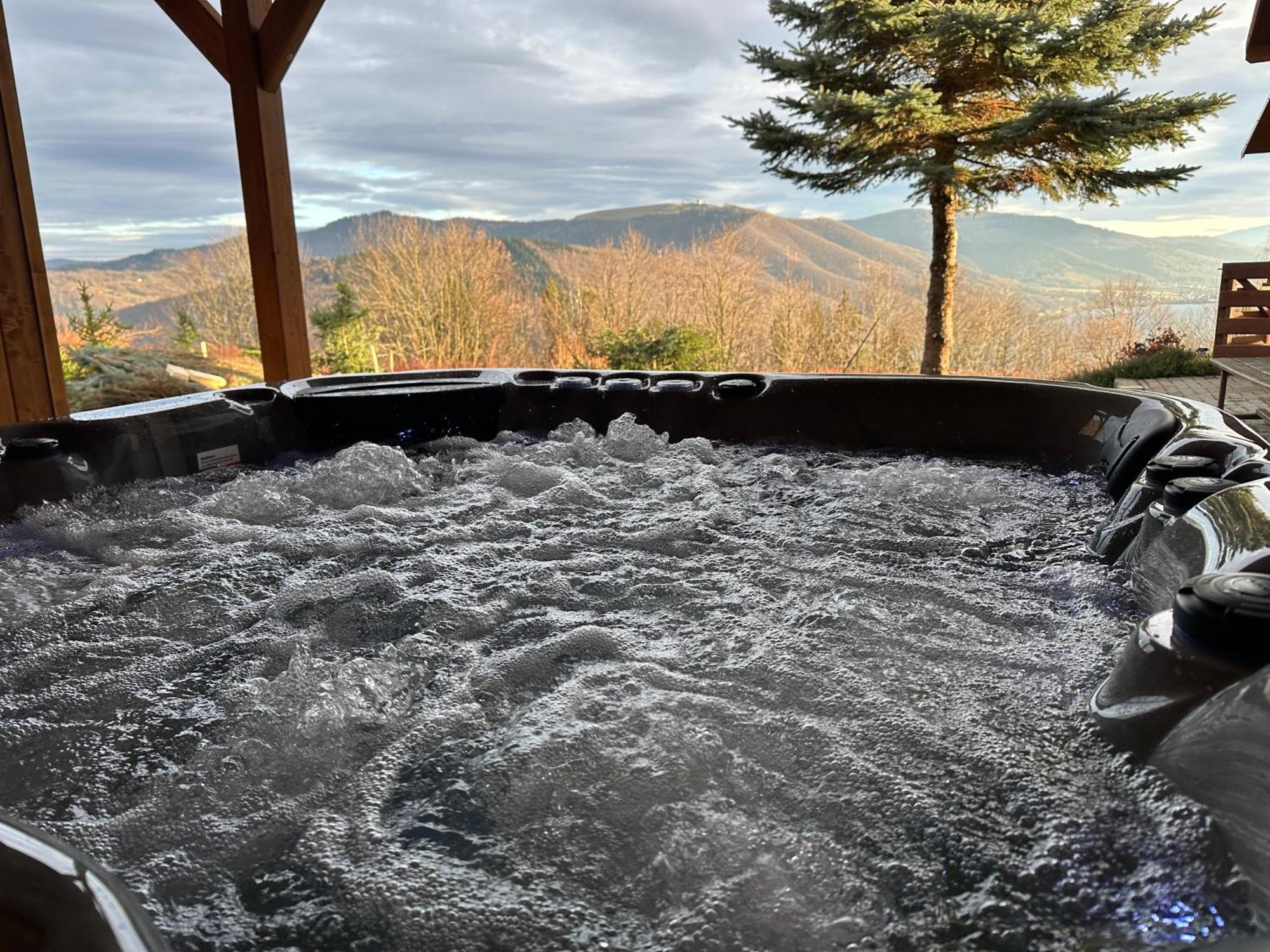 Domek Na Hrobaczej - Jacuzzi&Sauna Międzybrodzie Bialskie المظهر الخارجي الصورة